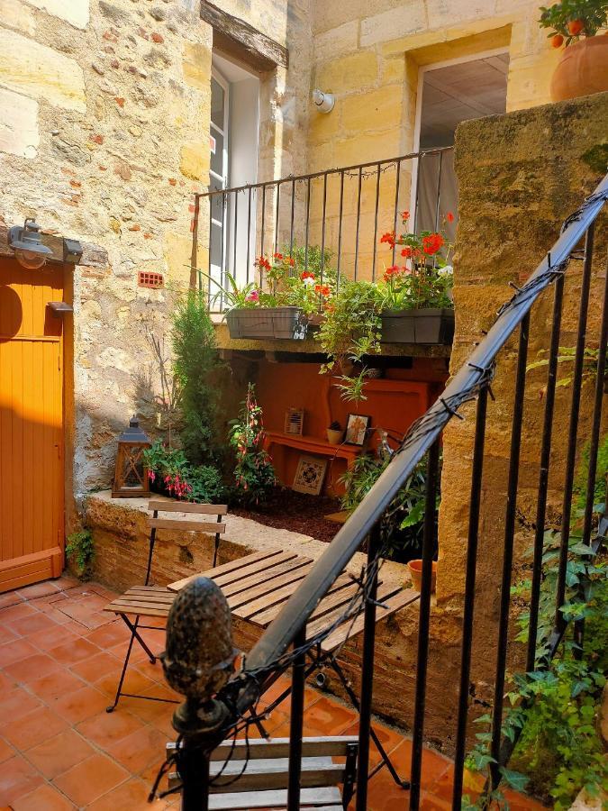 "Les Chacobins" - Appart'Etape Avec Garage Velos La Réole Exteriér fotografie